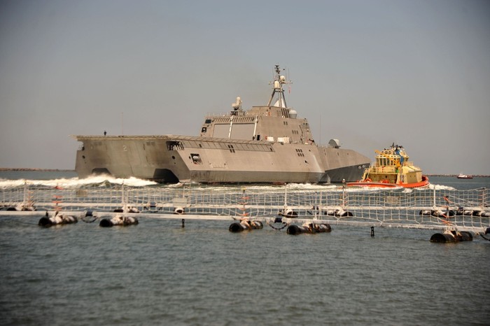 Siêu hạm tàng hình, tác chiến ven bờ USS Independence (LCS 2) của Hải quân Mỹ